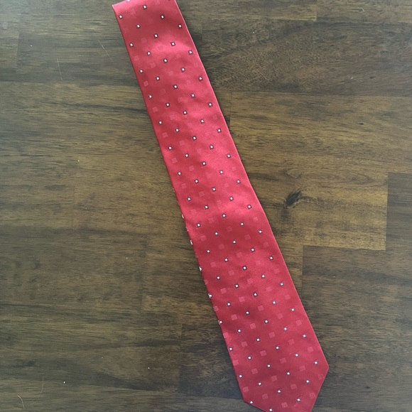 Vintage Tommy Hilfiger Tie. EUC - Picture 2 of 10